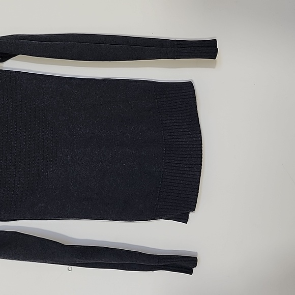 Lululemon Still Lotus Reversible Women's Sweater Grey Size XS - Picture 6 of 7